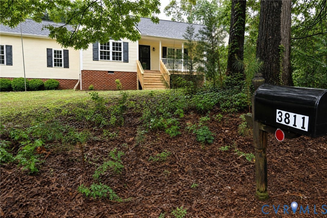 3811 West Street, Chester, VA 23831 3811 West Street, Chester, VA 23831