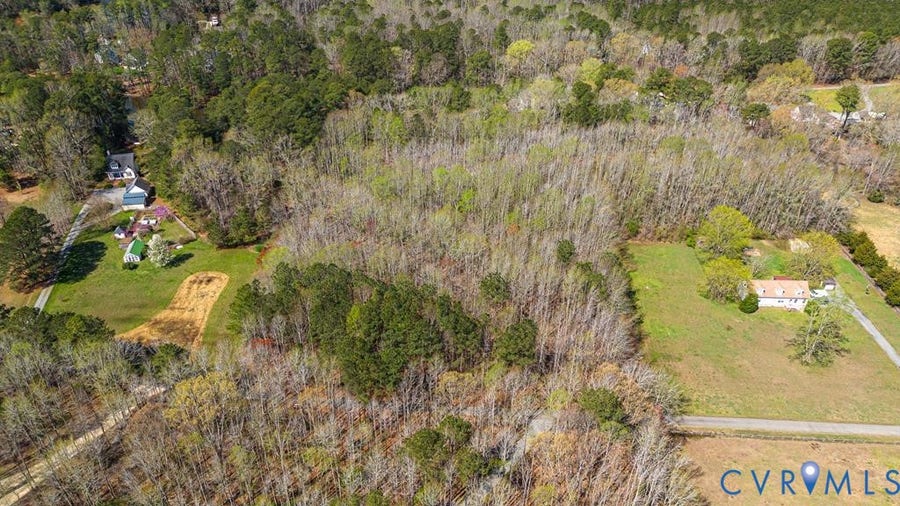 Property photo for 17 Pine Reach, Kilmarnock, VA