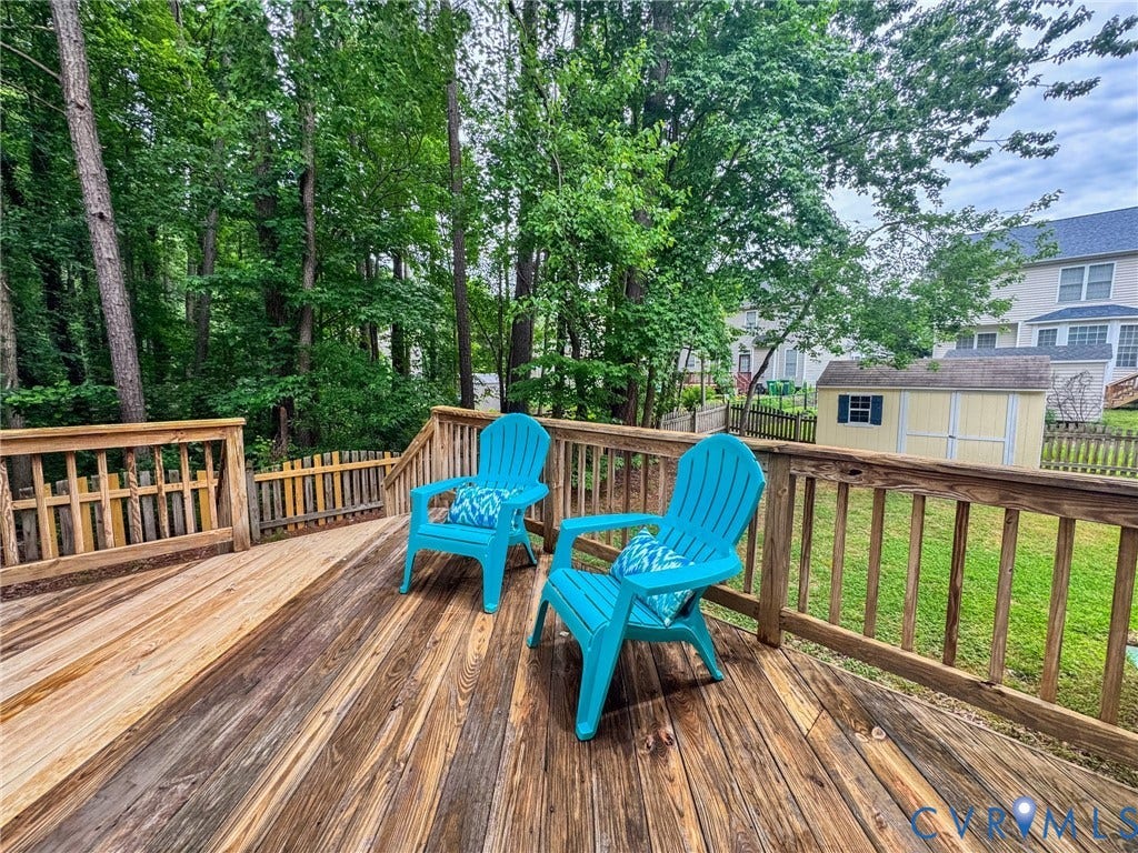 10517 Park Tree Place, Mountain Glen/ Glen Allen, Glen Allen, VA 23060 Wood-plank deck with a wood railing system