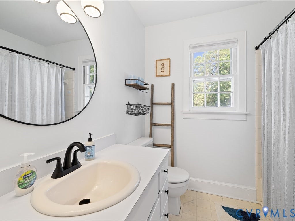 10503 Crowncrest Court, Henrico, VA 23233 10503 Crowncrest Court, Henrico, VA 23233