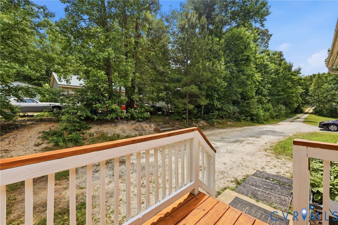 24140 Genito Road, Amelia, VA 23002 24140 Genito Road, Amelia, VA 23002