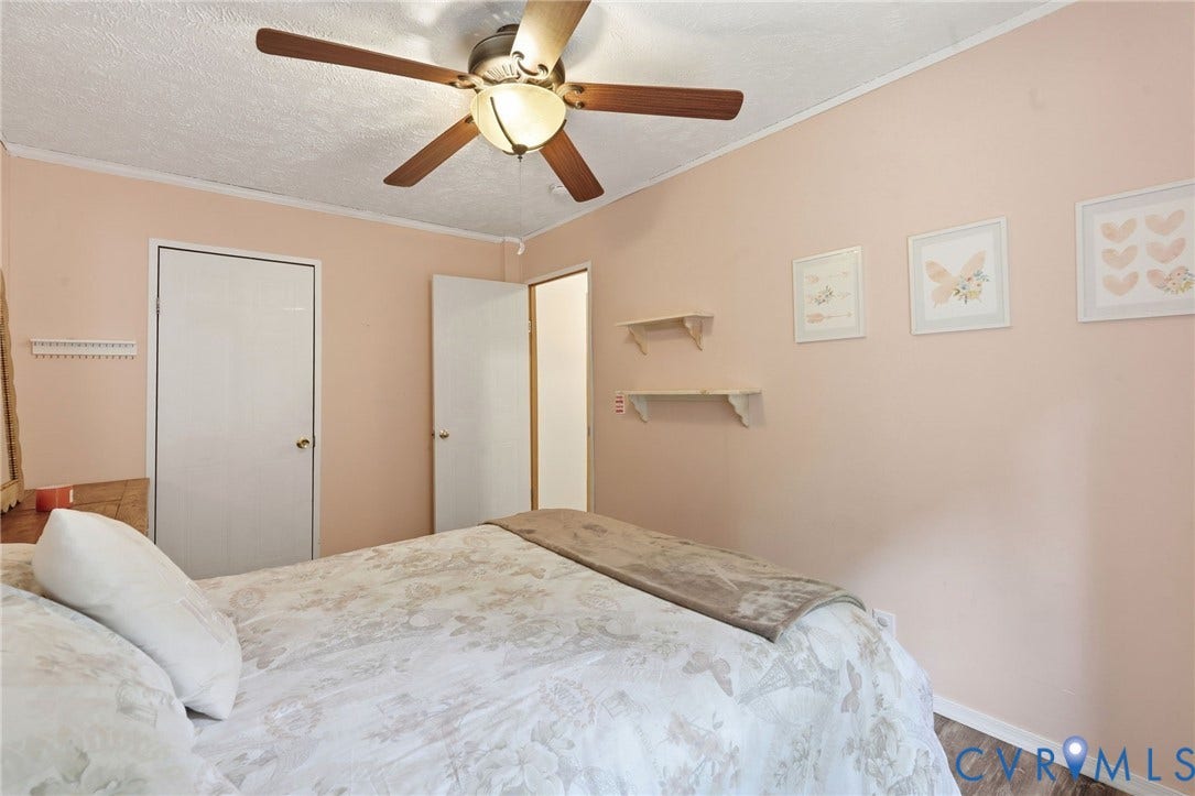 24140 Genito Road, Amelia, VA 23002 24140 Genito Road, Amelia, VA 23002