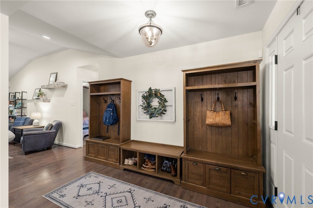 2803 Preston Park Way, Preston Park, Sandy Hook, VA 23153 Front Foyer with cute "drop zone" storage that conveys.