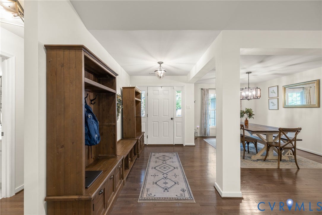 2803 Preston Park Way, Preston Park, Sandy Hook, VA 23153 Front Foyer with cute "drop zone" storage that conveys.