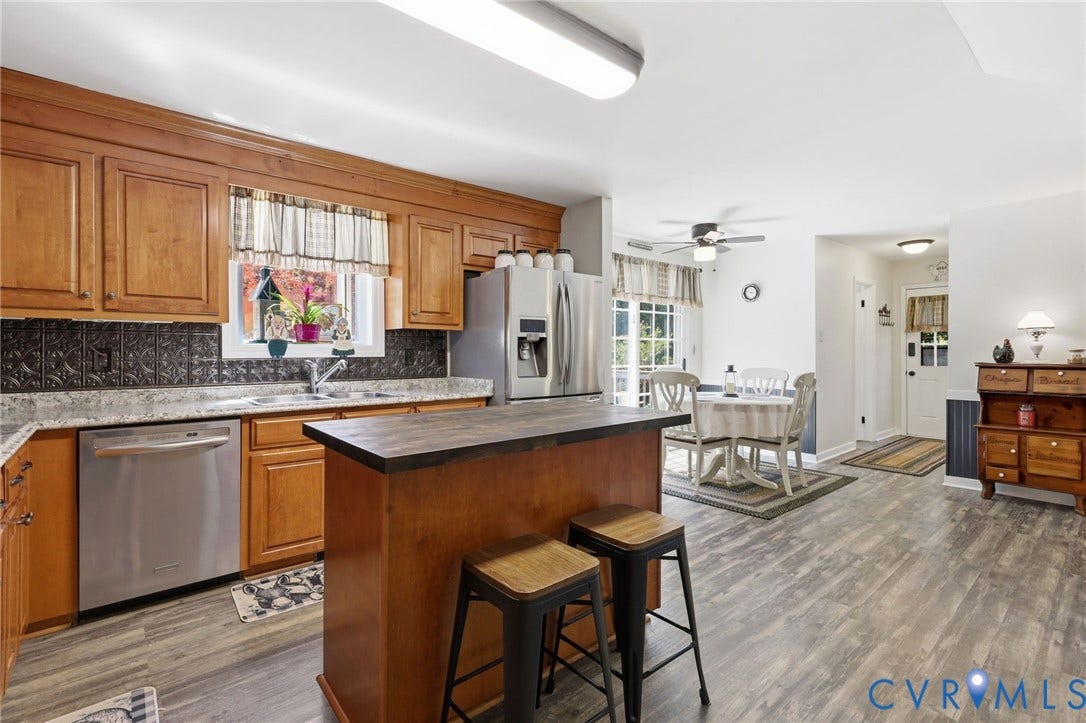 11200 Surry Road, Chester, VA 23831 11200 Surry Road, Chester, VA 23831