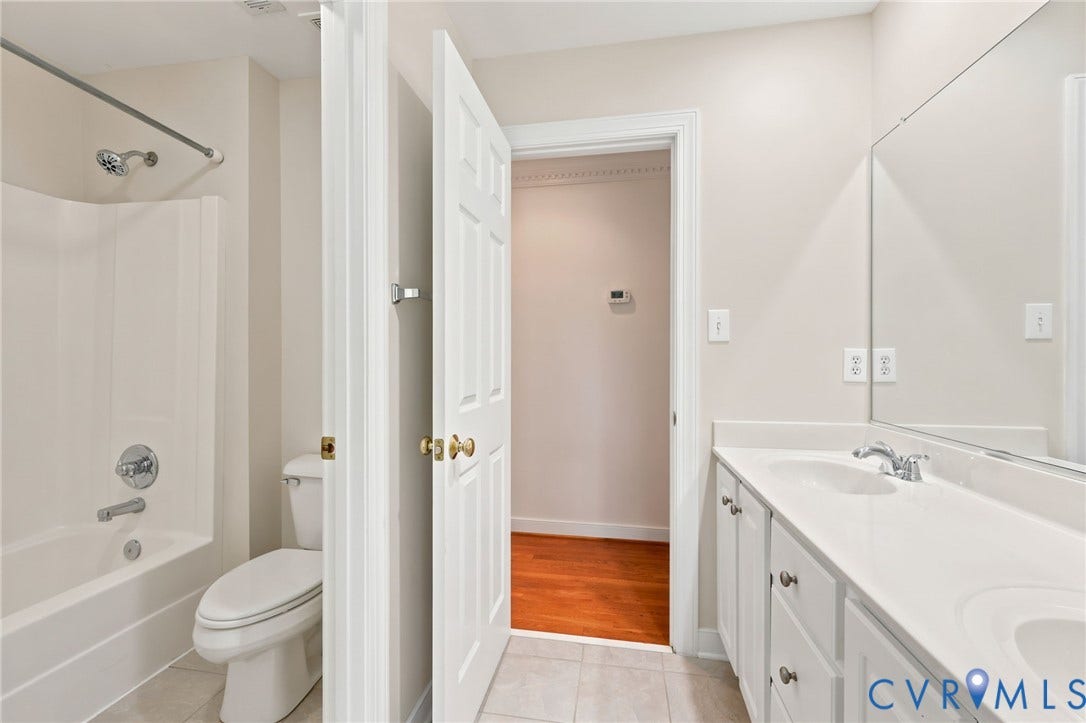 4701 Regal Oaks Road, Glen Allen, VA 23059 Jack and Jill bath