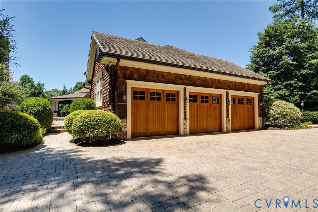 202 Kinloch Road, Manakin Sabot, VA 23103 202 Kinloch Road, Manakin Sabot, VA 23103