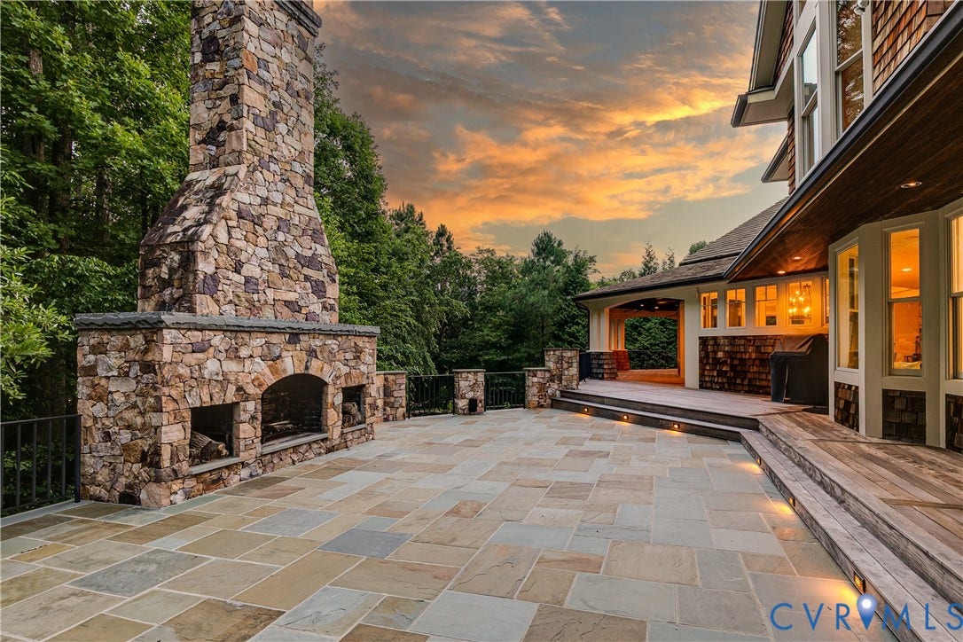 202 Kinloch Road, Manakin Sabot, VA 23103 202 Kinloch Road, Manakin Sabot, VA 23103