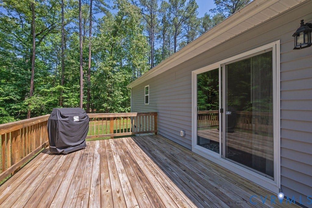 1046 Orchid Road, Mineral, VA 23117 Nice Rear Deck for grilling!