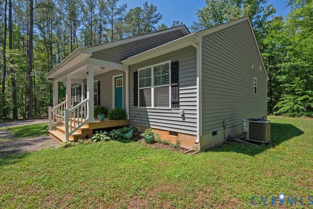 1046 Orchid Road, Mineral, VA 23117 1046 Orchid Road, Mineral, VA 23117