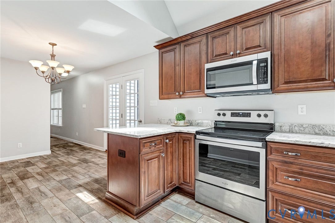 501 Bent Creek Lane, Bent Creek, Bumpass, VA 23024 Eat in Kitchen