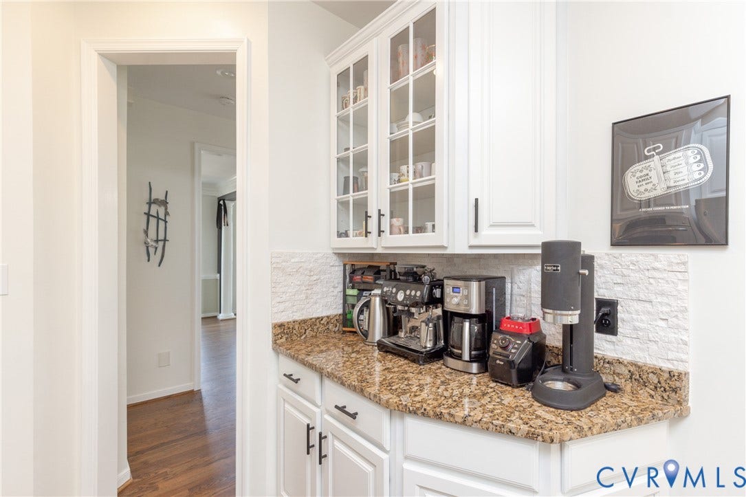 2816 Murano Way, Glen Allen, VA 23059 2816 Murano Way, Glen Allen, VA 23059