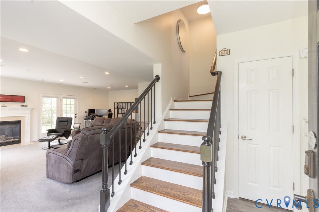 2816 Murano Way, Glen Allen, VA 23059 2816 Murano Way, Glen Allen, VA 23059
