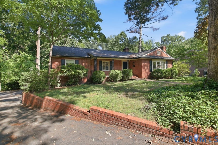 Property photo for 2103 Boxwood Place, Henrico, VA