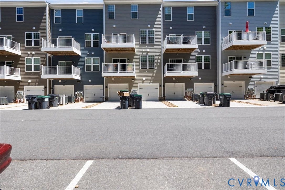 4641 Wistar Creek Drive, #B, Glen Allen, VA 23228