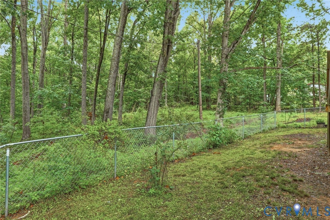 2914 Janet Lane, Powhatan, VA 23139 Yard