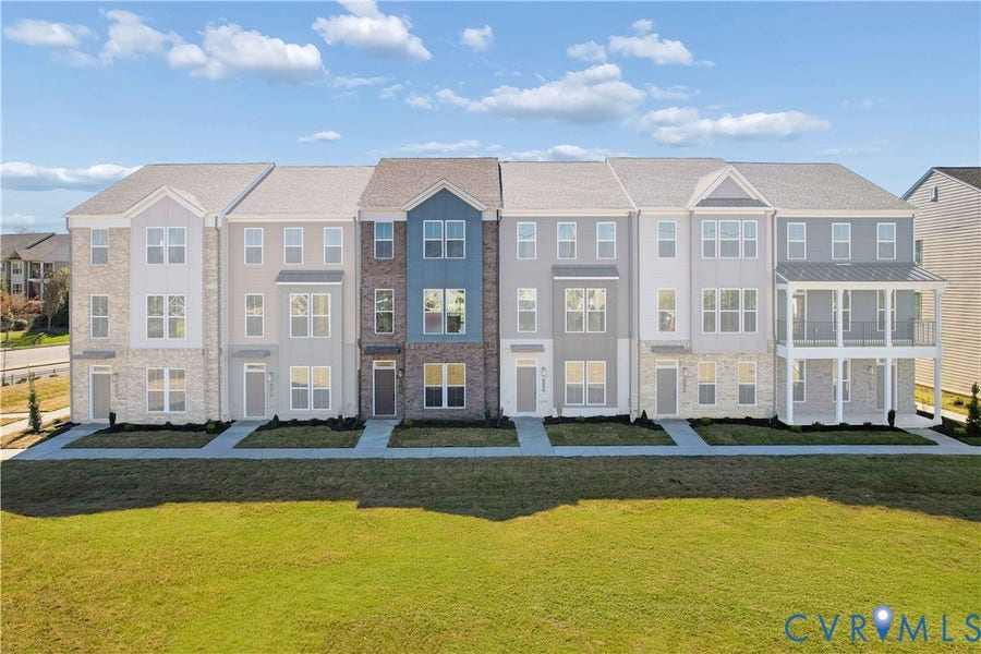 Property photo for 11932 Evening Loop, Henrico, VA