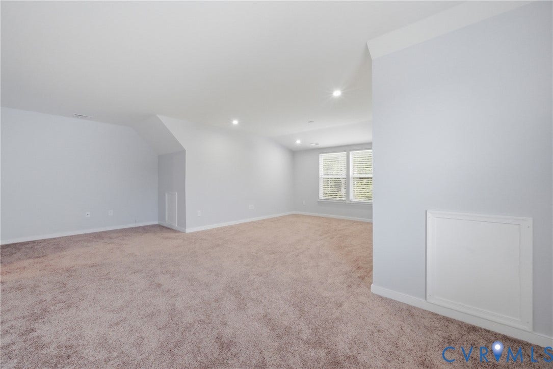 7714 Leeds Castle Lane, Maidestone Village, New Kent, VA 23124 3rd floor flex space or 4th bedroom
