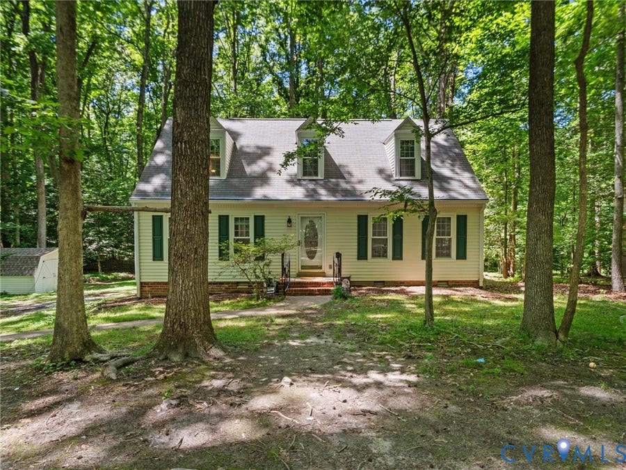 Property photo for 12600 Donegal Drive, Chesterfield, VA