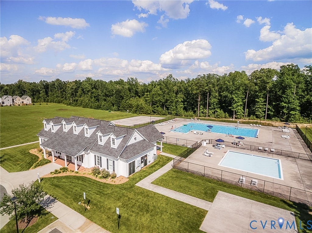 302 Wendenburg Terrace, Aylett, VA 23009 Recreation Center + Pool