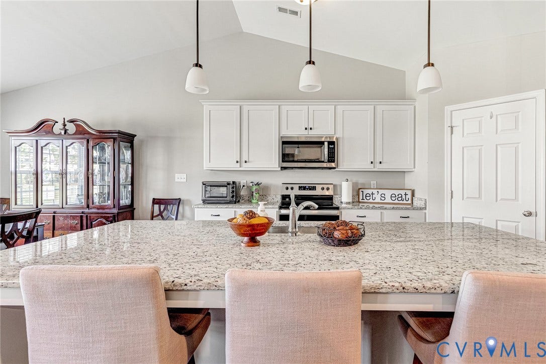 302 Wendenburg Terrace, Aylett, VA 23009 4 x 9 Kitchen Island