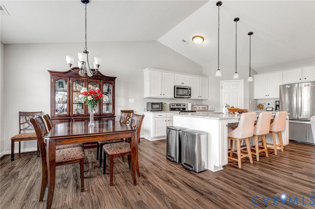 302 Wendenburg Terrace, Aylett, VA 23009 Eat-in Dining + Kitchen