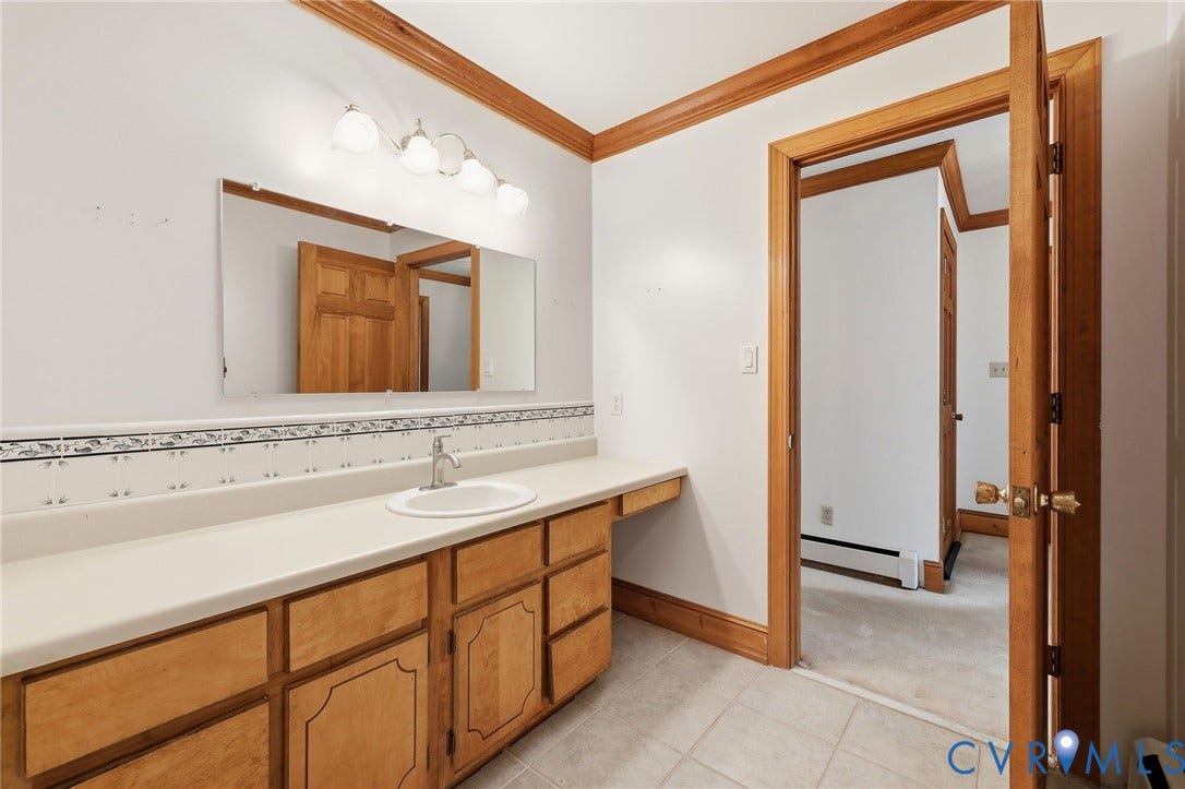 10515 Gladfelter Road, Glen Allen, VA 23059 10515 Gladfelter Road, Glen Allen, VA 23059