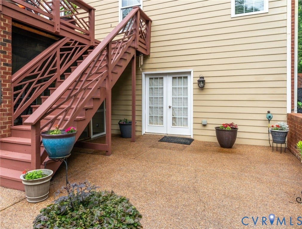 2220 French Hill Terrace, Powhatan, VA 23139 Exposed Aggregate Patio