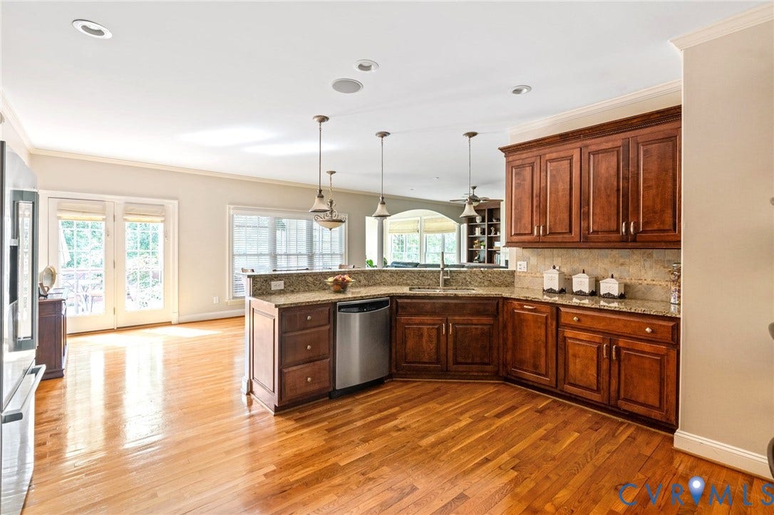 2220 French Hill Terrace, Powhatan, VA 23139 Kitchen View of the Breakfast Area, Sunroom and Family Room