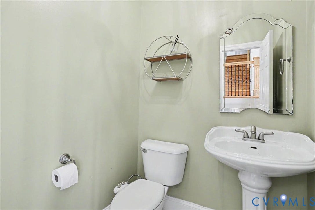 5905 Covington Hills Lane, Nuckols Road Corridor, Glen Allen, VA 23059 Hall half bath.