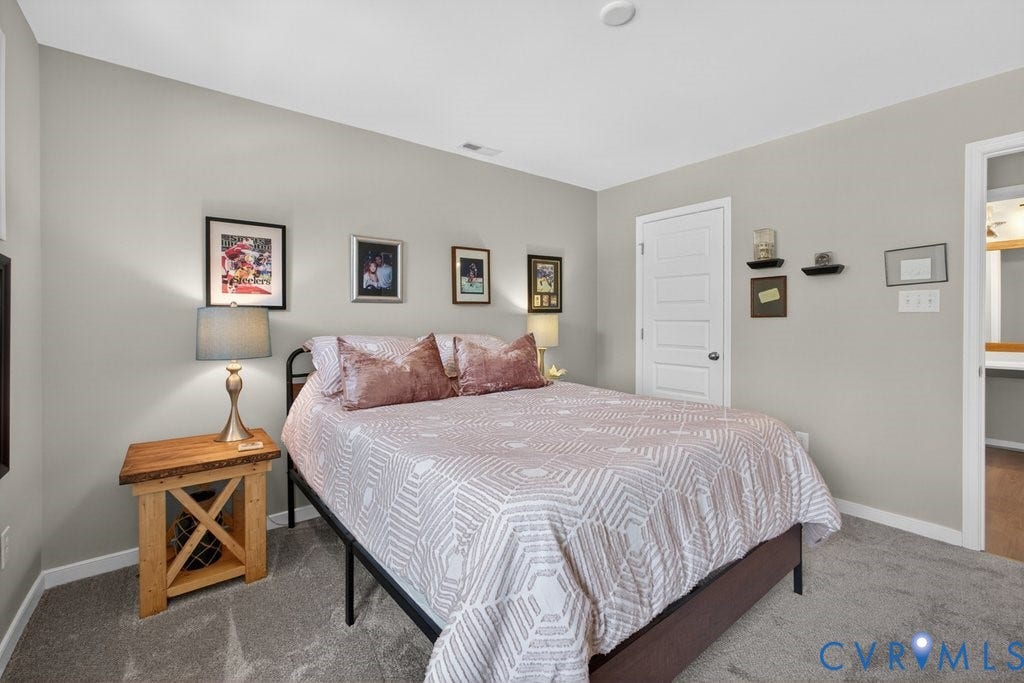 7669 Leeds Castle Lane, Maidstone Village Townhomes, New Kent, VA 23124 New upgraded padding & carpet