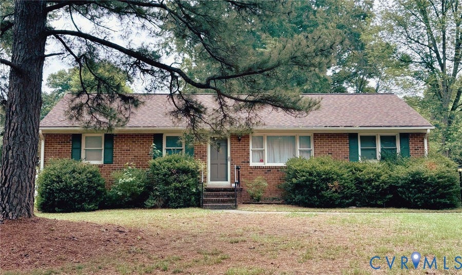 Property photo for 4025 Saldale Drive, North Chesterfield, VA