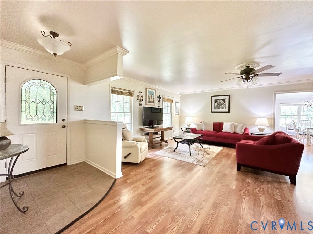 4352 Pierce Road, Powhatan, VA 23139 4352 Pierce Road, Powhatan, VA 23139