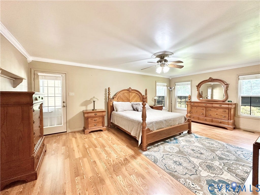 4352 Pierce Road, Powhatan, VA 23139 4352 Pierce Road, Powhatan, VA 23139