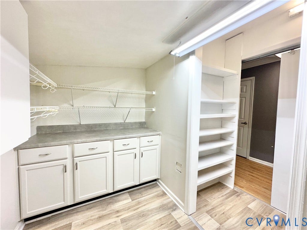 4352 Pierce Road, Powhatan, VA 23139 4352 Pierce Road, Powhatan, VA 23139