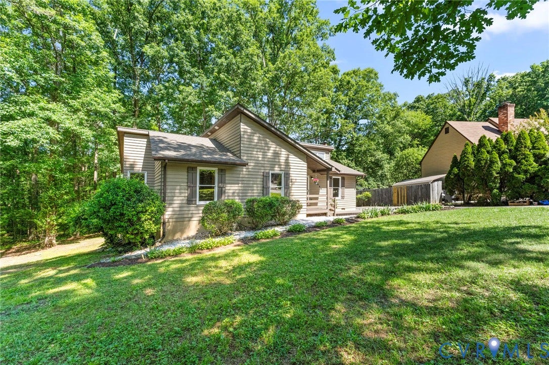 3020 Sand Hills Drive, Chester, VA 23831 3020 Sand Hills Drive, Chester, VA 23831