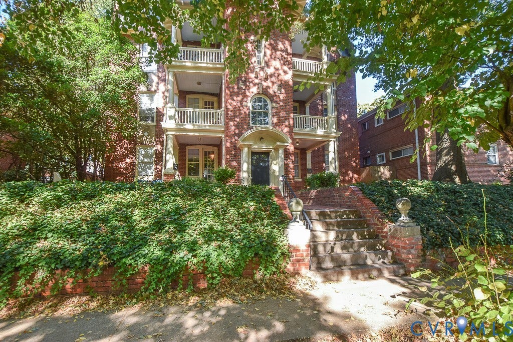 120 S Arthur Ashe Boulevard, #1, Richmond, VA 23220 120 S Arthur Ashe Boulevard, #1, Richmond, VA 23220