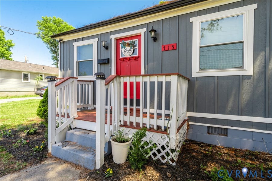 Property photo for 715 Federal Street, Petersburg, VA