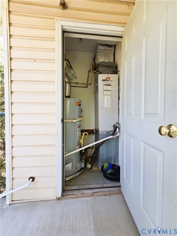 9300 Baffy Court, #K, Glen Allen, VA 23059 Utility Closet