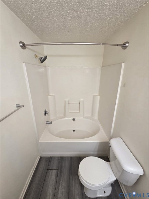 9300 Baffy Court, #K, Glen Allen, VA 23059 Bathroom
