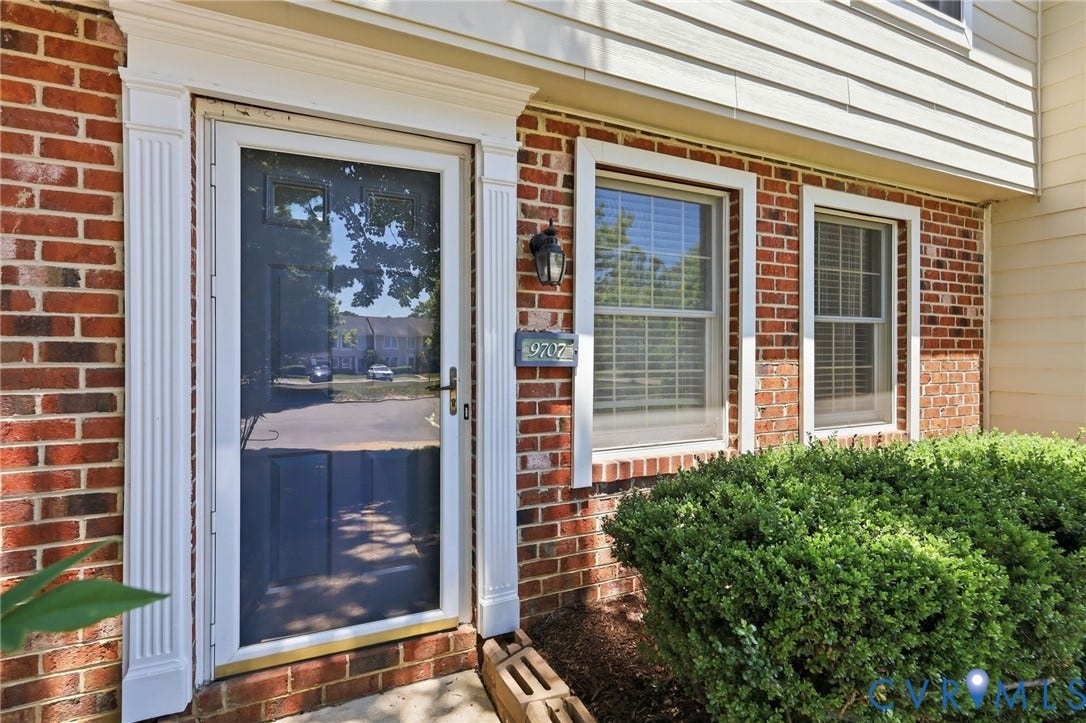 9707 Candace Court, Laurel Lakes, Glen Allen, VA 23060