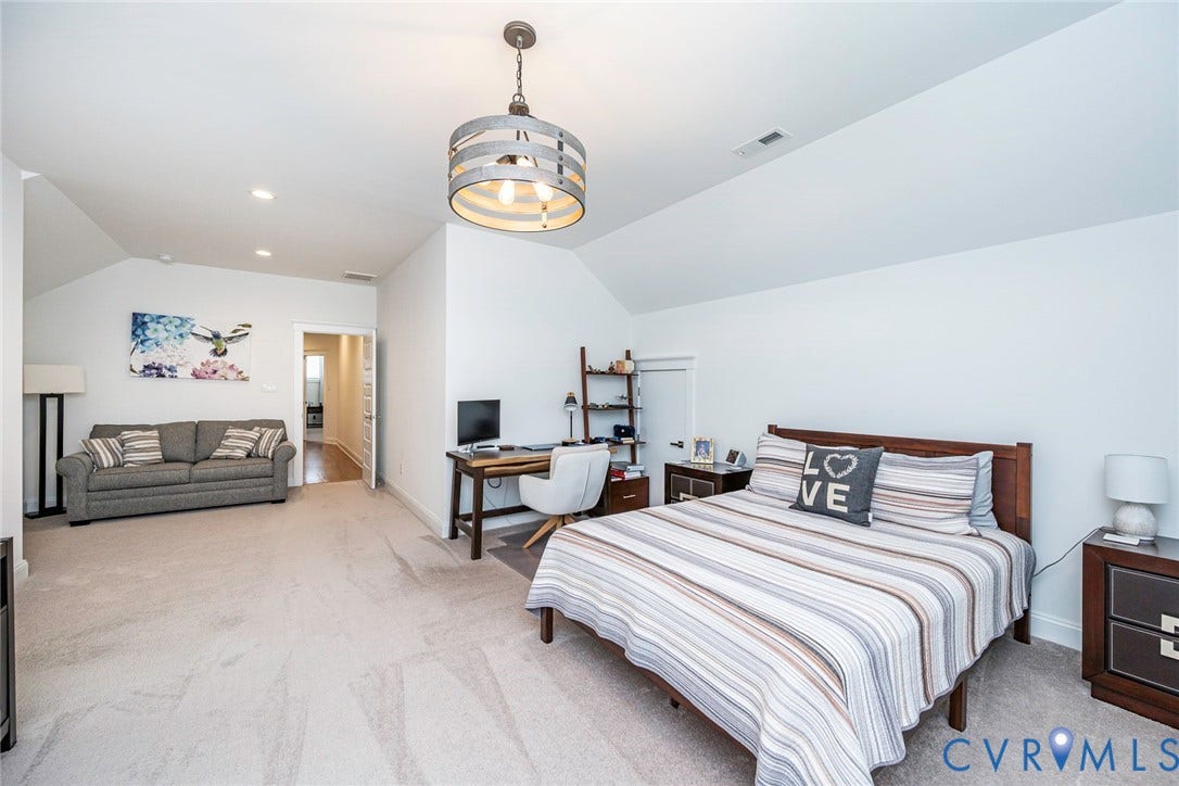 2112 Avada Drive, Newmarket Estates, Midlothian, VA 23112 Primary Br 2 or In-Law Suite with sitting area and work space