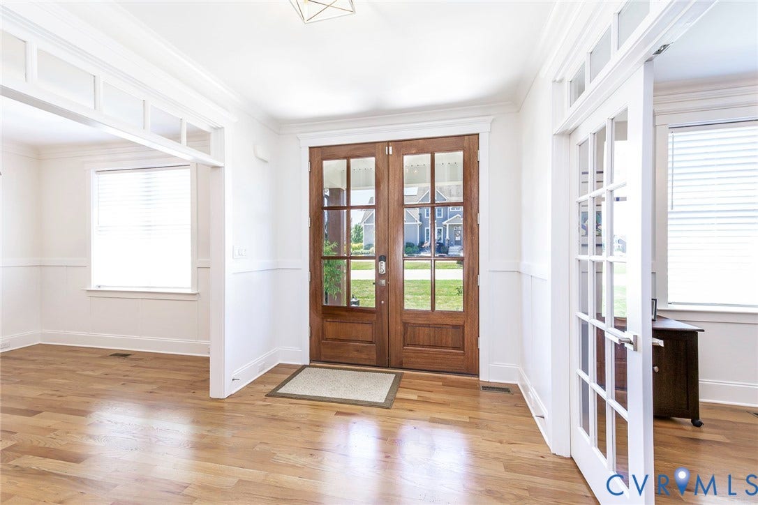 2112 Avada Drive, Newmarket Estates, Midlothian, VA 23112 Foyer Area with 10 Ft Ceilings throughout 1st Floor