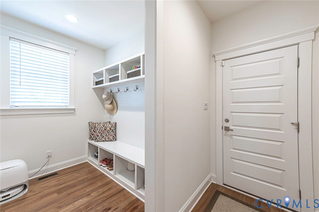 2112 Avada Drive, Newmarket Estates, Midlothian, VA 23112 Luxury Mudroom area leading to the Garage Door
