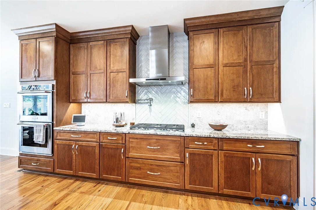 2112 Avada Drive, Newmarket Estates, Midlothian, VA 23112 Kitchen Aid Vent Hood & 5 Burner Commercial Grade Cook Top & Pot Filler