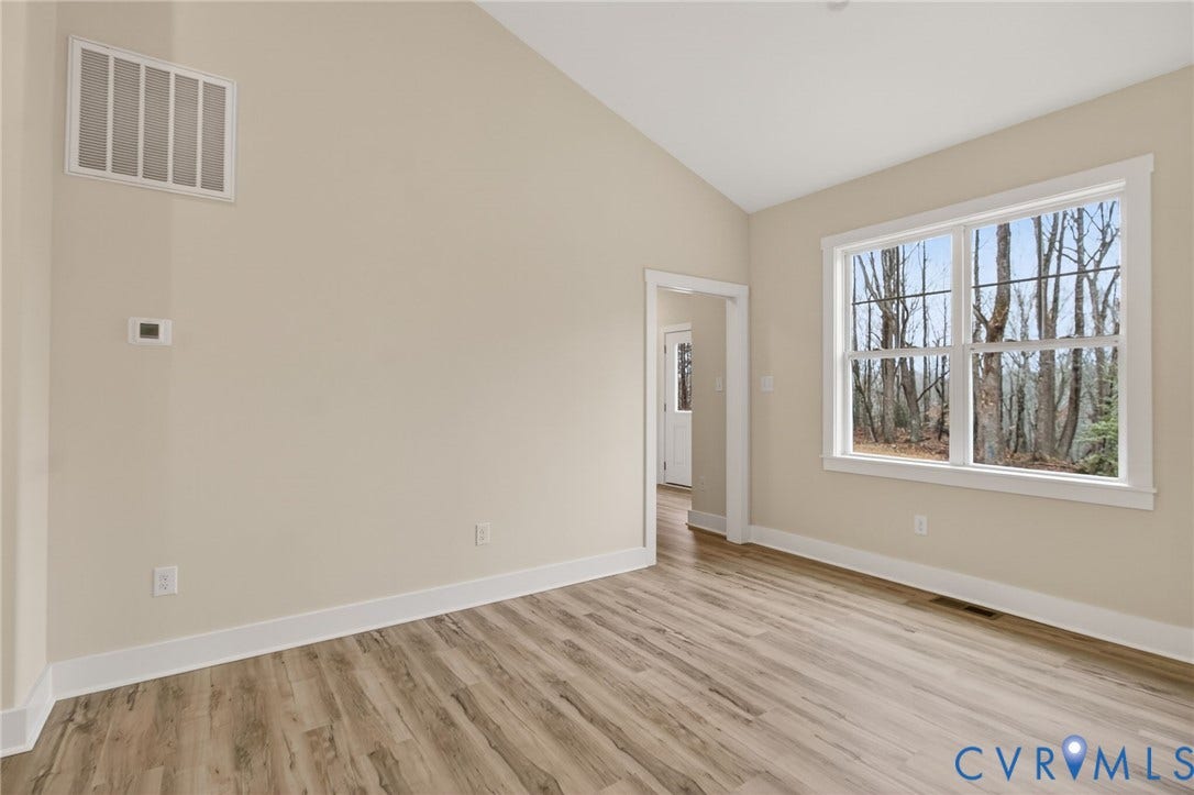 115 E Sunrise Drive, Warsaw, VA 22572