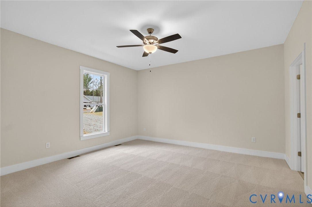 115 E Sunrise Drive, Warsaw, VA 22572