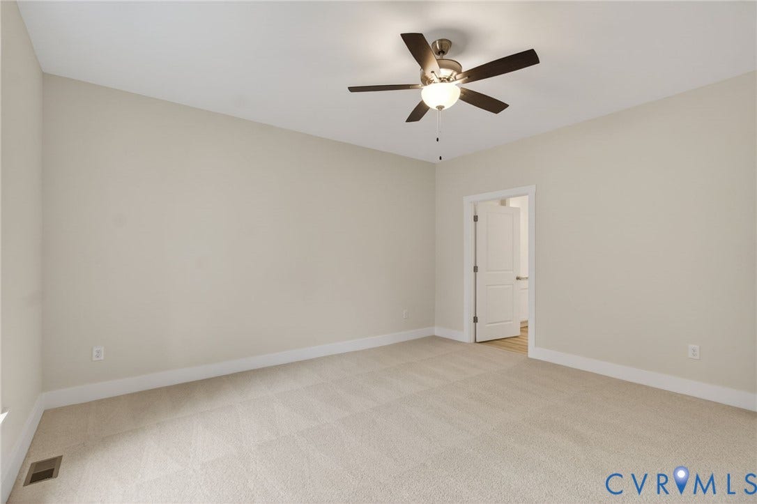 115 E Sunrise Drive, Warsaw, VA 22572