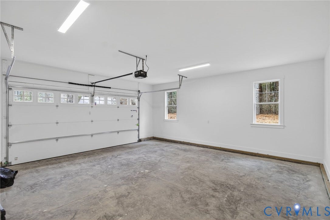 115 E Sunrise Drive, Warsaw, VA 22572