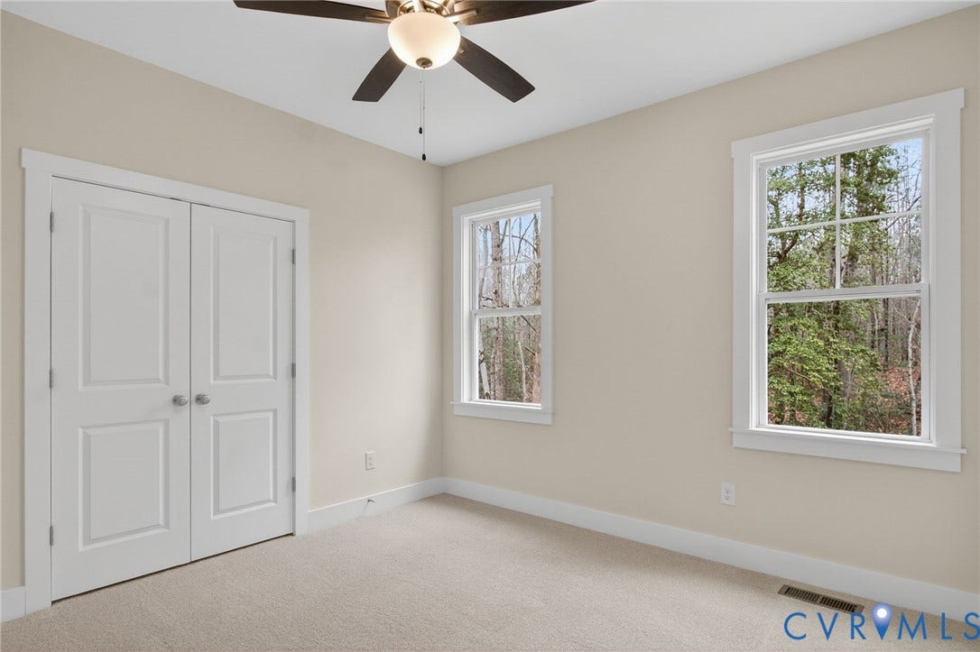 115 E Sunrise Drive, Warsaw, VA 22572